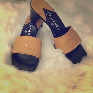 Chanel pumps